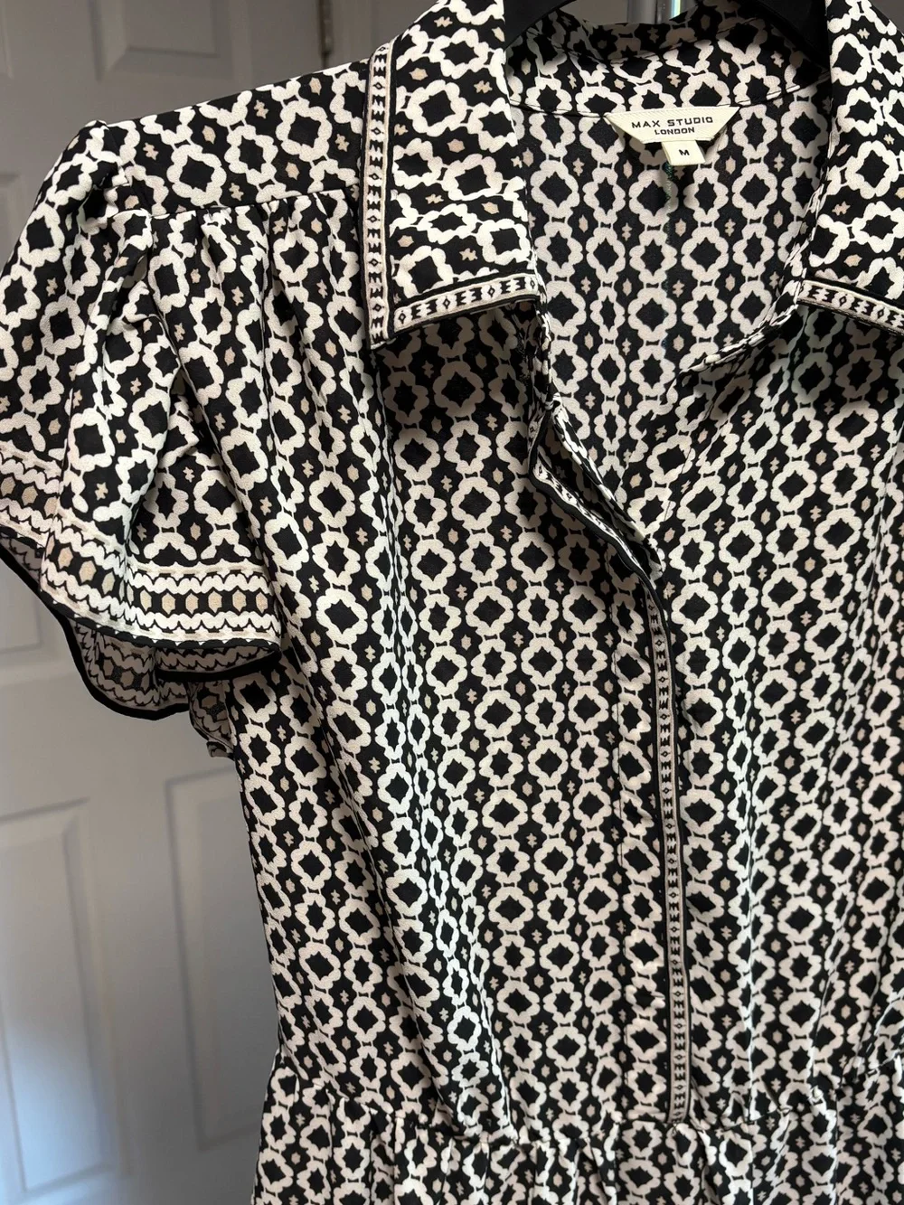 Max Studio London boho tiered dress with collar, medium - Picture 5 of 10